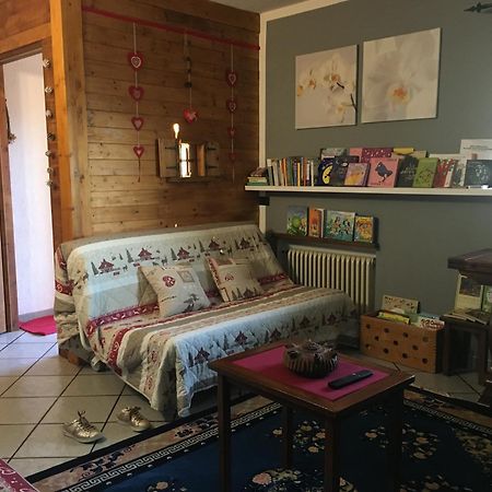 La Casa Del Bosco Διαμέρισμα Αόστα Εξωτερικό φωτογραφία
